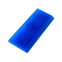 Сменная полиуретановая премиум выгонка BlueMax с установочными отверстиями, средней жесткости. Размер: 13 cм x 5 cм.